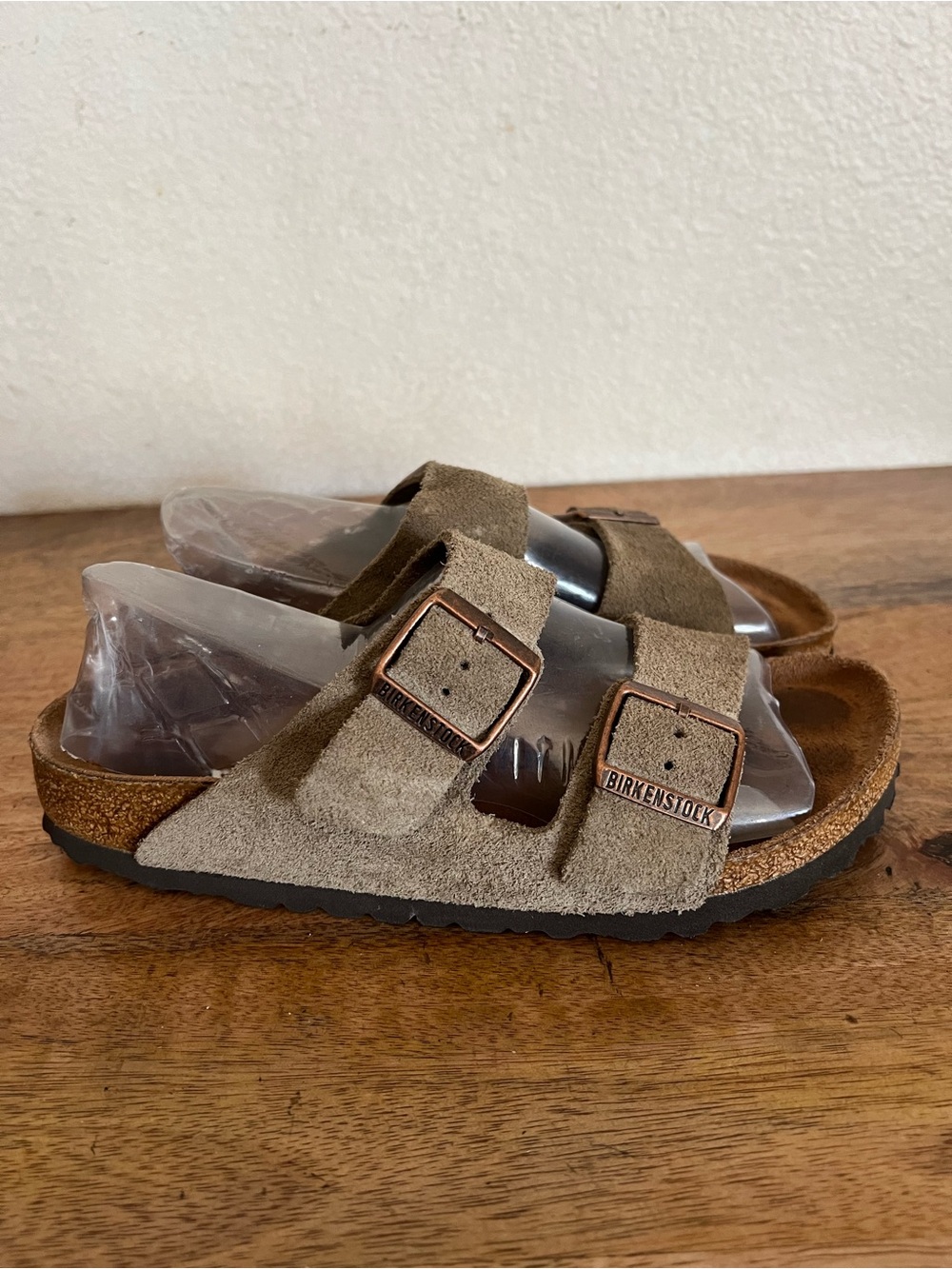 Birkenstock Arizona Suede Tan Sandals Size 38 L 7-7.5 Narrow Fit